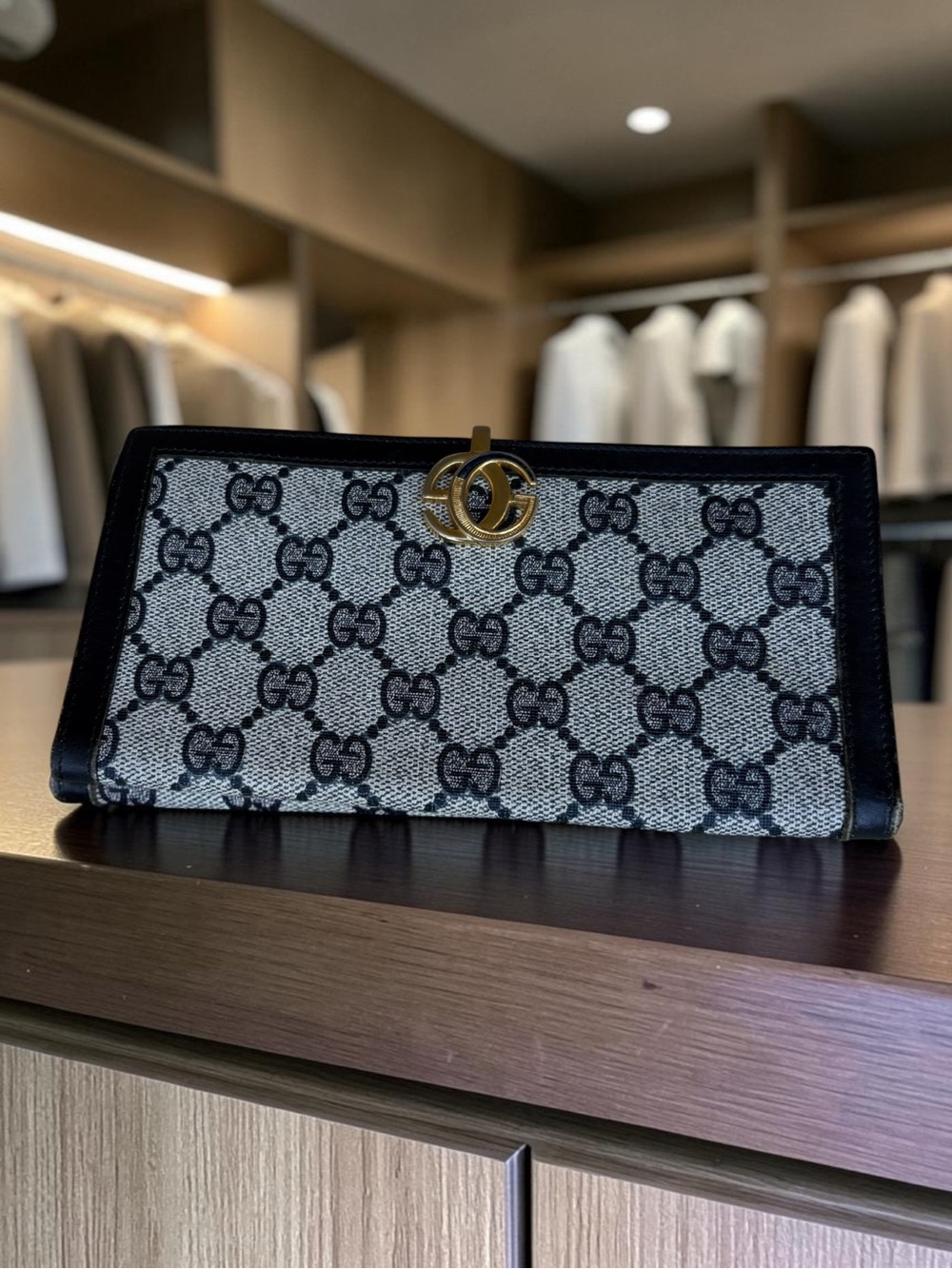 Gucci GG Vintage Canvas Continental Wallet Gold Interlocking Double G - Picture 1 of 8